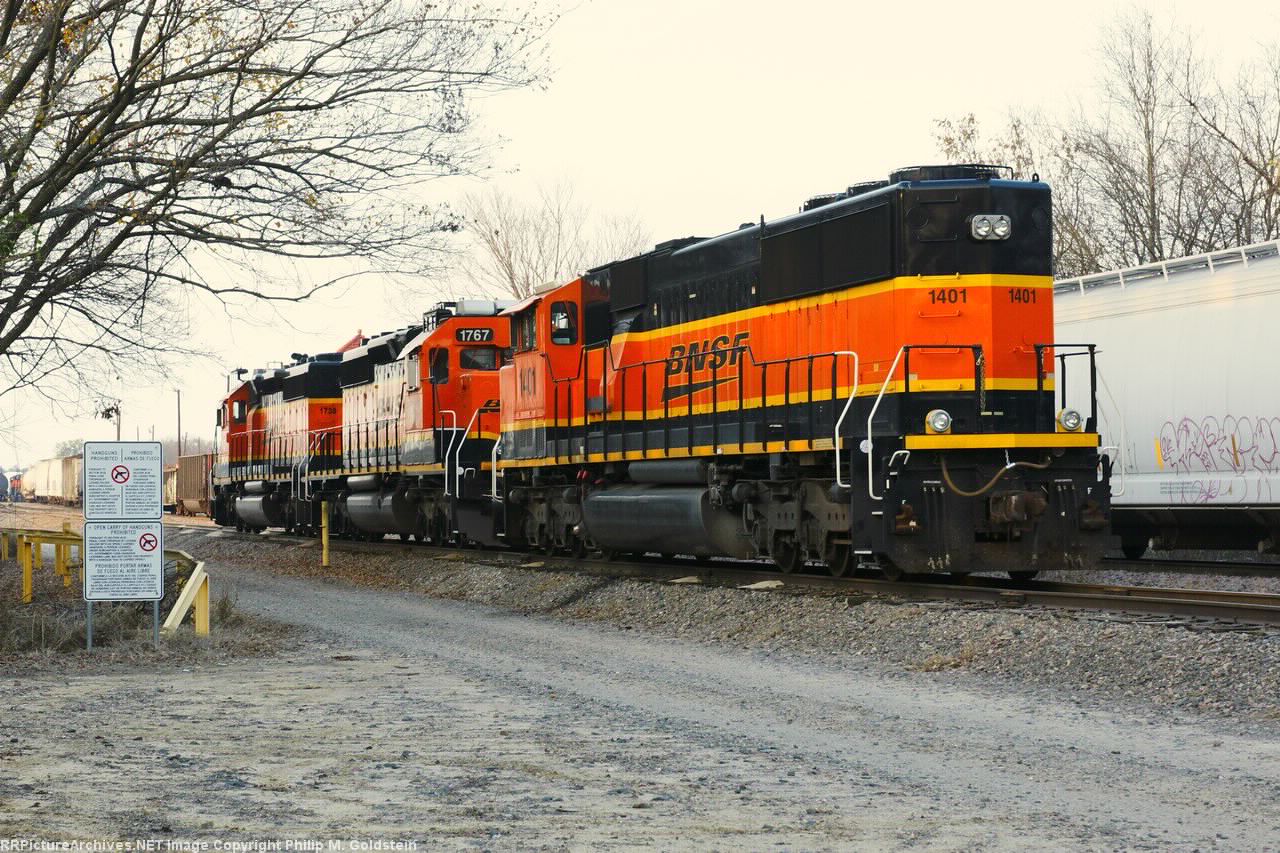 BNSF 1401, 1767, 1738